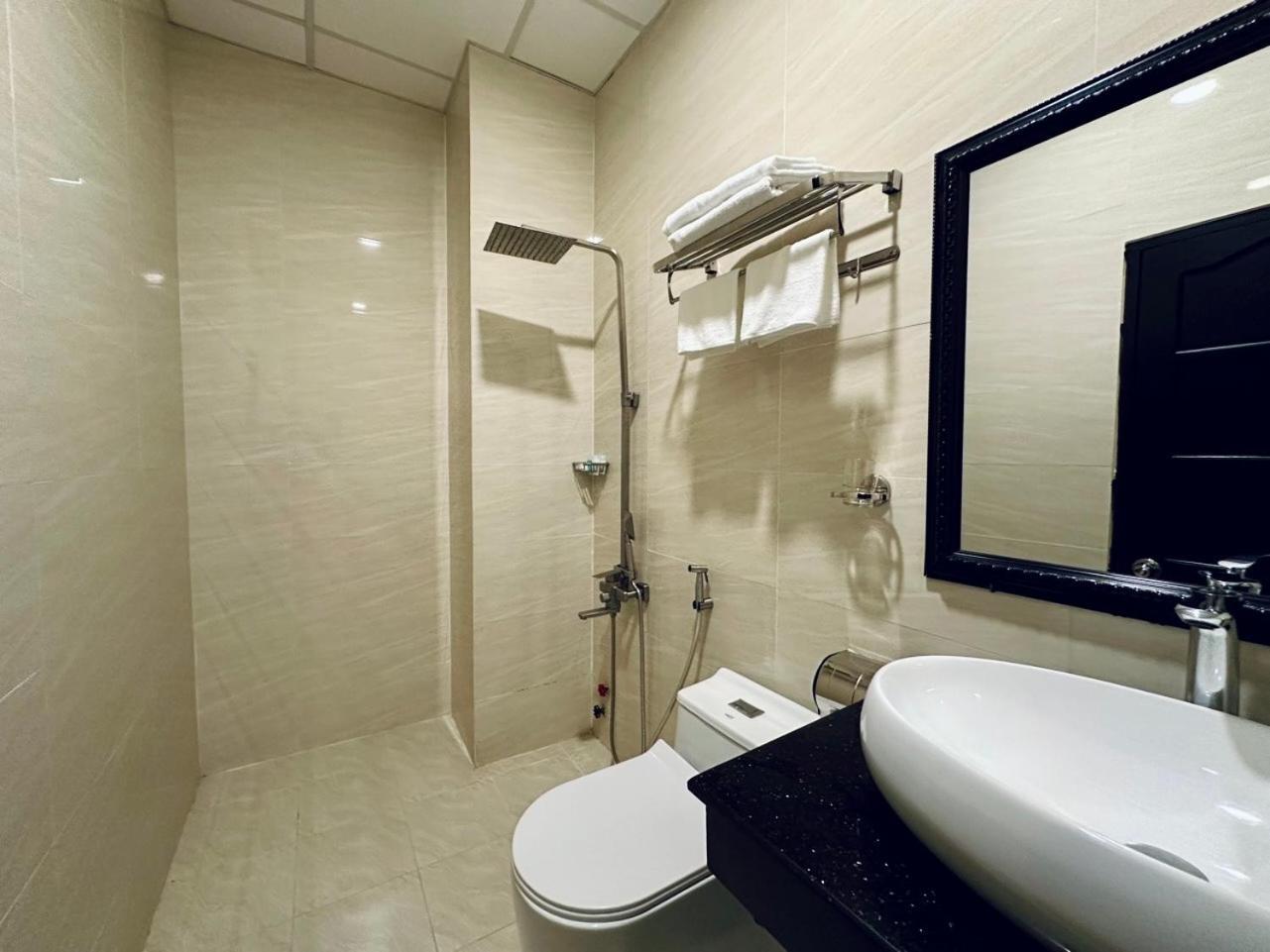 קאן טו Lion Hotel מראה חיצוני תמונה