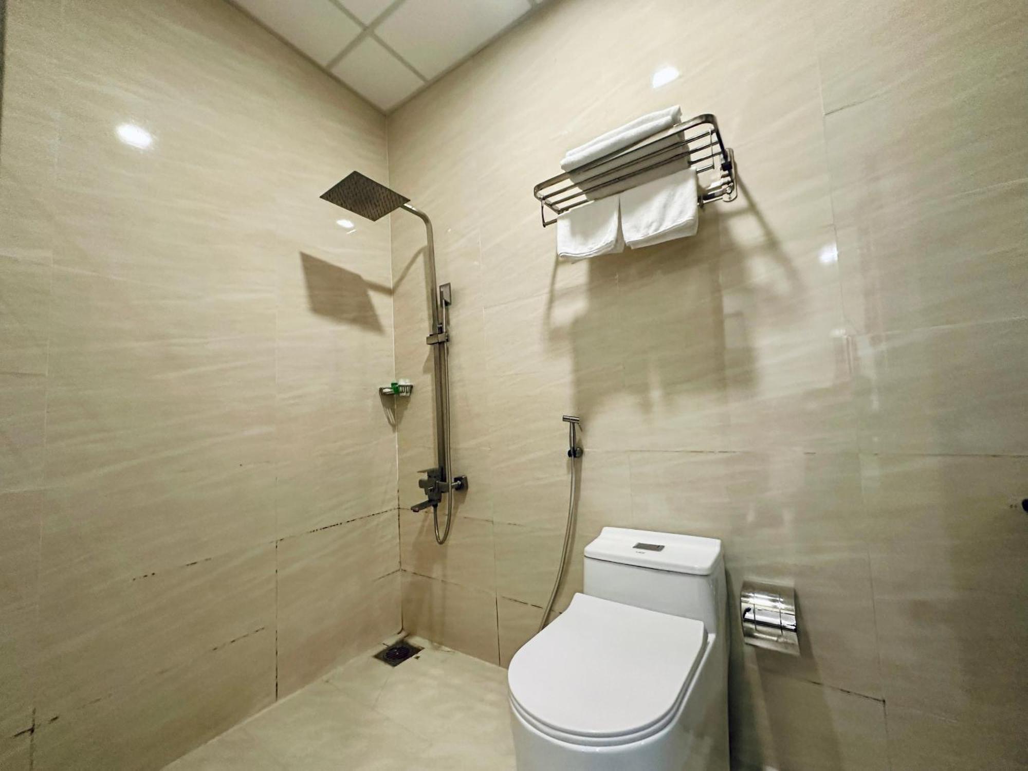 קאן טו Lion Hotel מראה חיצוני תמונה
