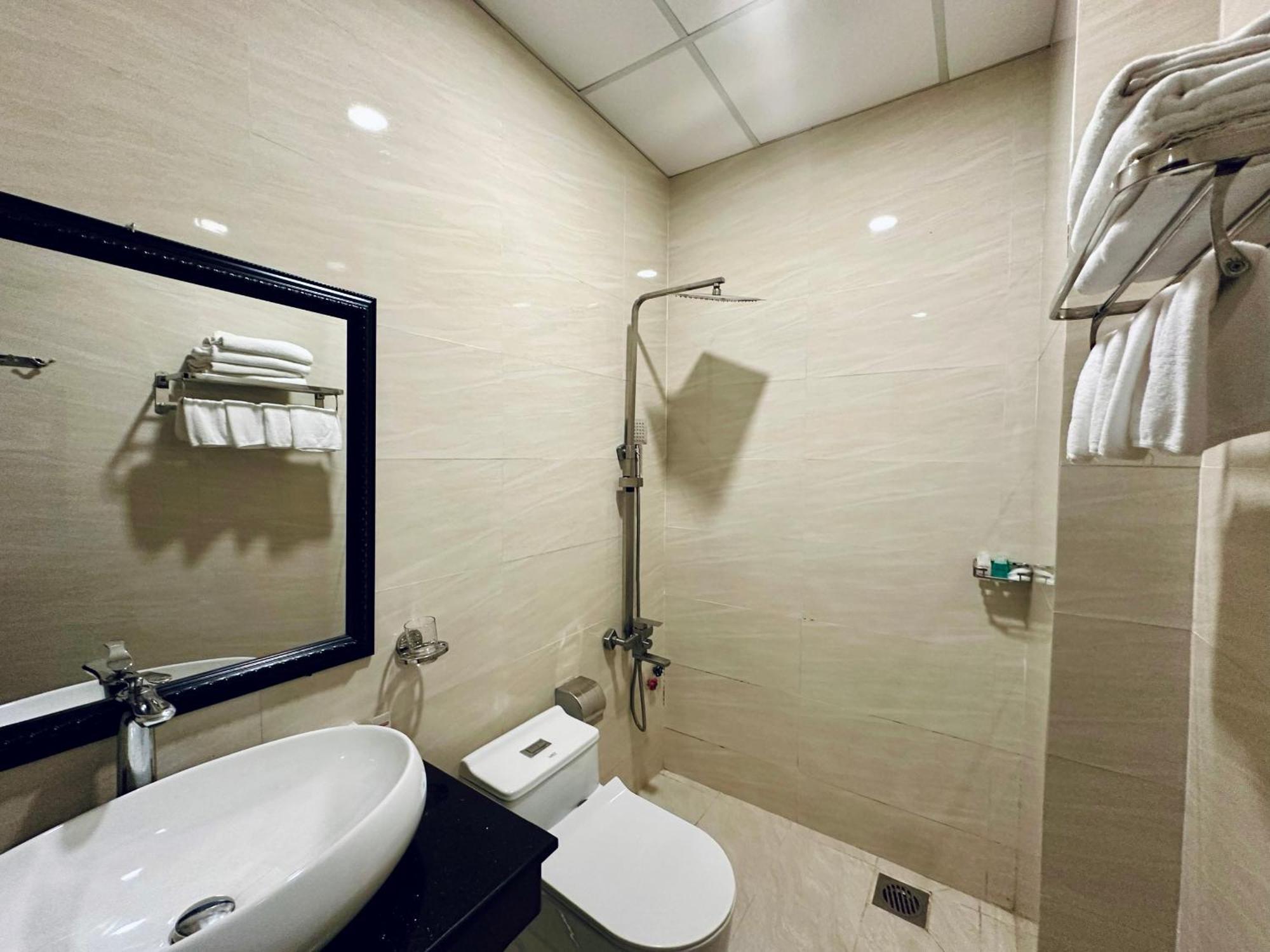 קאן טו Lion Hotel מראה חיצוני תמונה